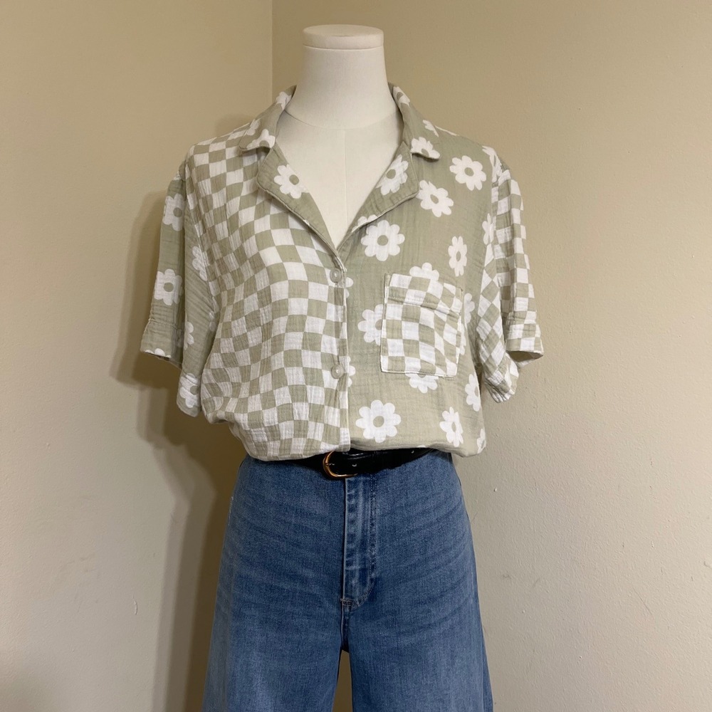 American Eagle AE Lounge Sage Green Checkered Floral 100% Cotton Gauze Shirt L